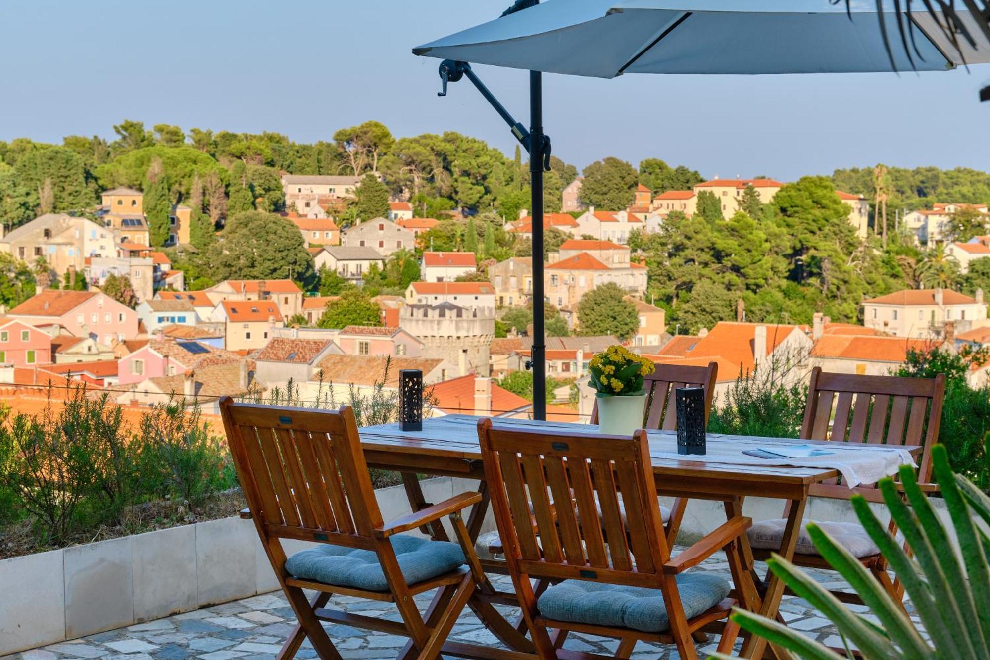 Apartment Pepermint - Iqm Destination Quality Veli Lošinj Екстериор снимка